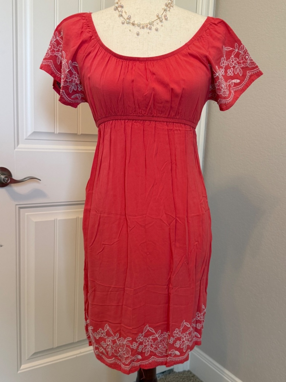 One Clothing Brand Empire Waist Dress Size Small